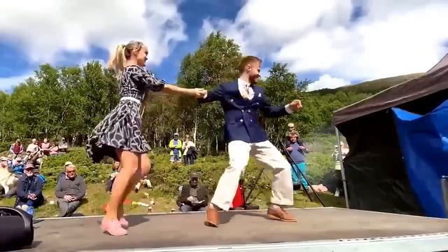 На берегу Чу смотреть онлайн