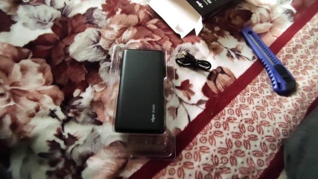 Powerbank Vipe 20000 распаковка и мини-обзор посылки с Ozon