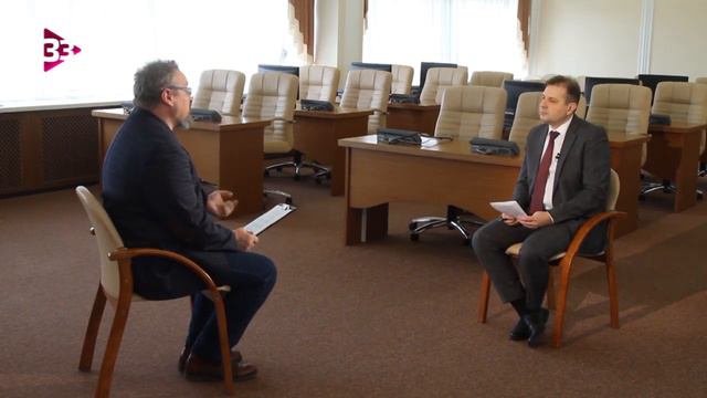 Интервью с заместителем председателя ЗС Владимирской области Романом Кавиновым от 01.10.2021 смотреть онлайн