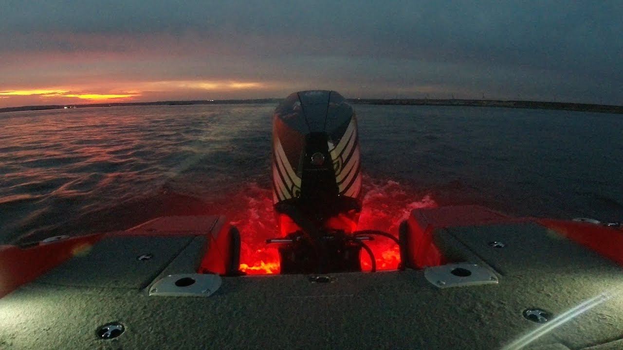 ЛОВЛЯ СУДАКА на реке Кама! Рыбалка и Обзор NorthSilver Husky 650!