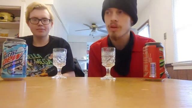 Double Gulp - Episode 4: Mtn Dew Liberty Brew & Mtn Dew Merry Mashup смотреть онлайн