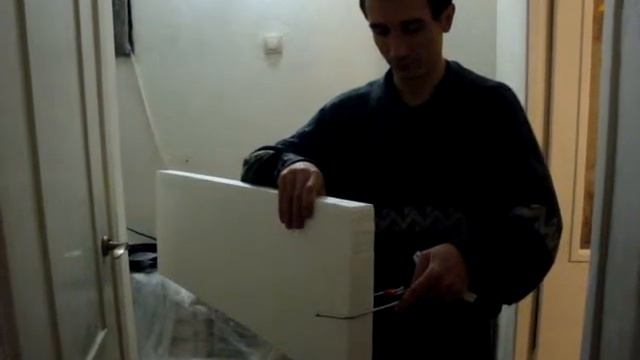 Как ровно разрезать пенопласт для ремонта смотреть онлайн