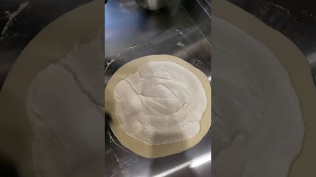 Шеф-повар double П готовит пиццу с морепродуктами смотреть онлайн