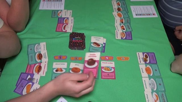 Go nuts for donuts! Играем ВЧЕТВЕРОМ в настольную игру! смотреть онлайн