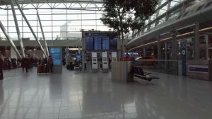 【4K】 Международный аэропорт Дюссельдорф DUS без комментариев. Звуки и люди.
