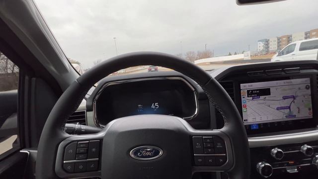 2023 Ford F-150 Lightning (EV truck) owner review more glitches смотреть онлайн