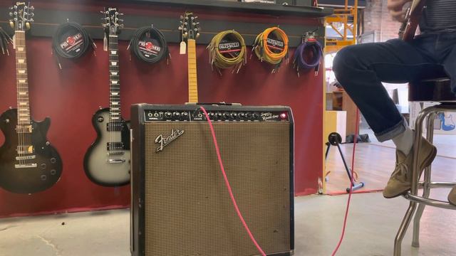Vintage 1964 Super Reverb (Demo) смотреть онлайн