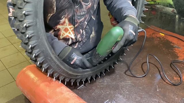 Готовь шипы заранее | шиповка мото колёс | мото шипы не дорого смотреть онлайн