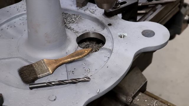 Tally Ho Capstan Restoration: Drilling & Tapping a Bolt Hole Pattern in the Capstan Base смотреть онлайн