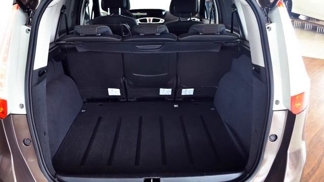 Renault Grand Scénic BWJ 2009 1.5 Dci 110pk Business Sport NAVI + XENON + PDC + CLIMA смотреть онлайн