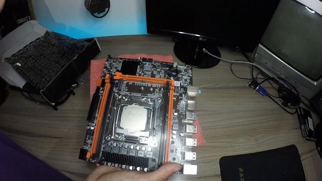 Kit Qiyida X99, Intel Xeon E5-2670 V3, 16gb