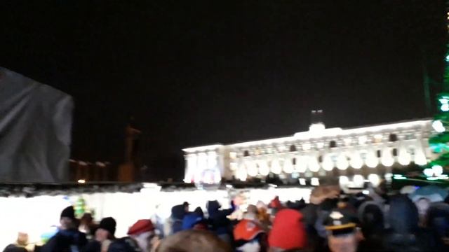 Ёлочка гори! Крым Симферополь 2018г смотреть онлайн