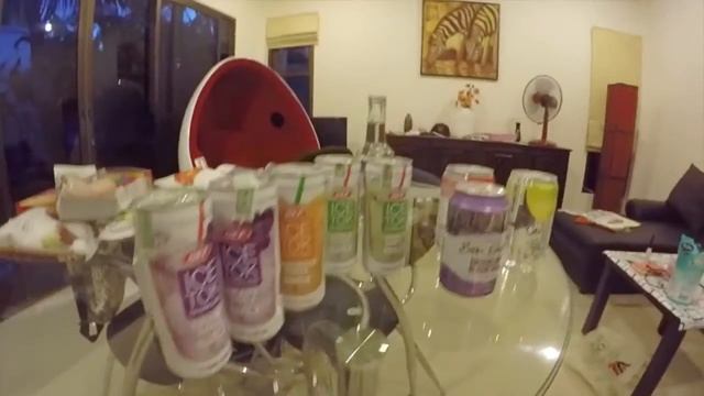 Покупки в тайских магазинах Villa Market и Tesco Lotus. Тайланд, Пхукет. смотреть онлайн