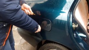 Как открыть лючек бензобака Daewoo Lanos/Sens