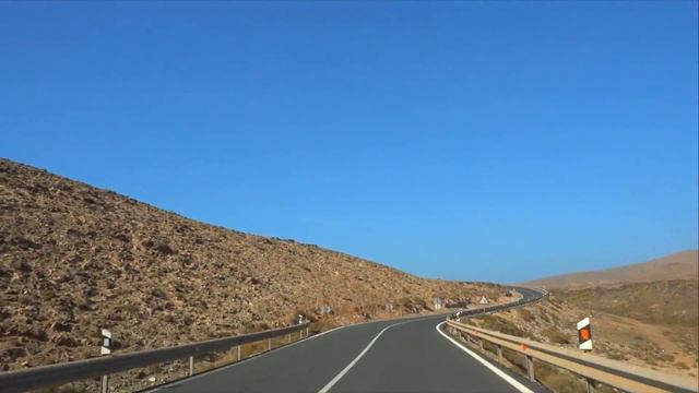 Vlog Вулканический чёрный пляж! Едим морепродукты на берегу океана! О.Фуэртевентура (Испания) смотреть онлайн