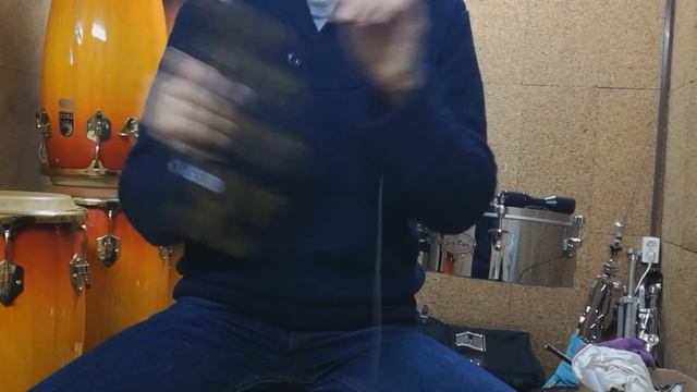 Tambourine shuffle groove practice смотреть онлайн