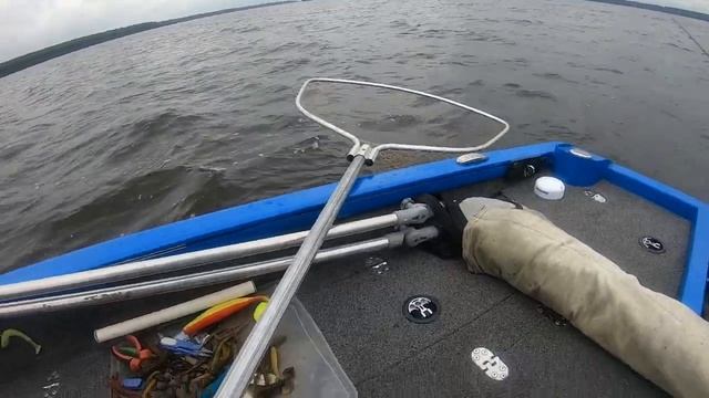 Рыбалка на горьковском водохранилище. район Юрьевца, Ивановская область смотреть онлайн