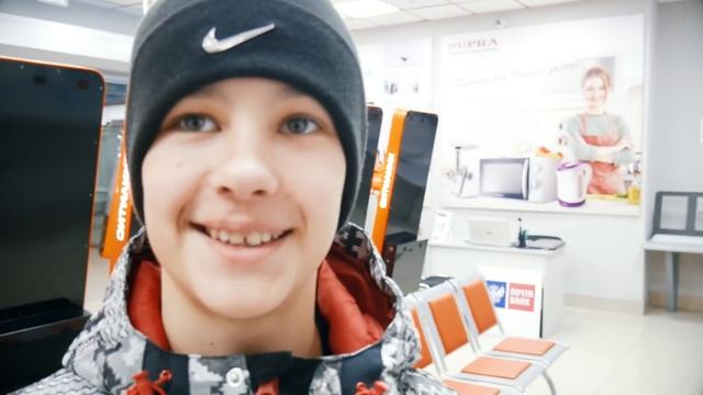Сколько папа мне платит за рыбалку? Что купит школьник на 100000 рублей? смотреть онлайн