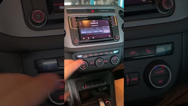 Volkswagen Tiguan смотреть онлайн