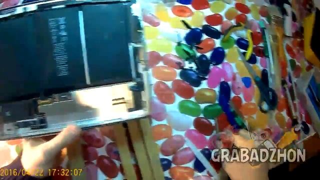 P.O.V. Разборка iPad 2 (A1396) смотреть онлайн