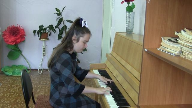 Бронникова Лиза 12 лет. В Коровицын. "Девичий хоровод" смотреть онлайн