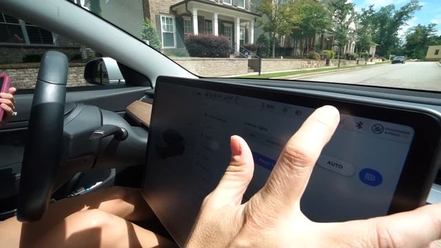 2022 Tesla Hidden Features & Party Tricks смотреть онлайн