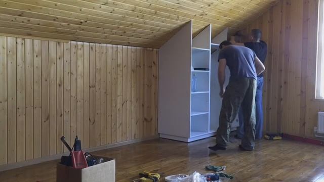 Шкаф на мансарду смотреть онлайн