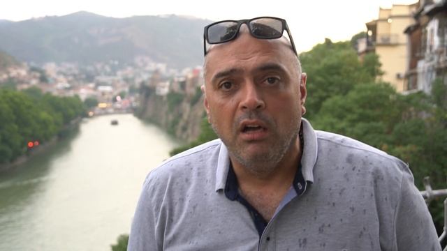 Вовочка, сколько будет 2+2? Анекдот смешной! смотреть онлайн