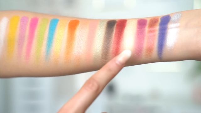 REVOLUTION | REVOLUTION X ROXXSAURUS - COLOUR BURST TUTORIAL смотреть онлайн