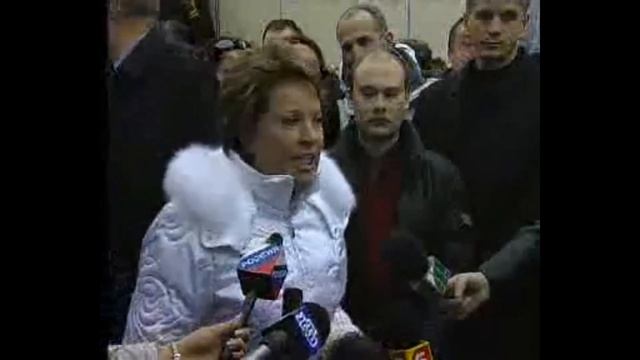 Открытие станции "Комендантский проспект" (2005 год) смотреть онлайн
