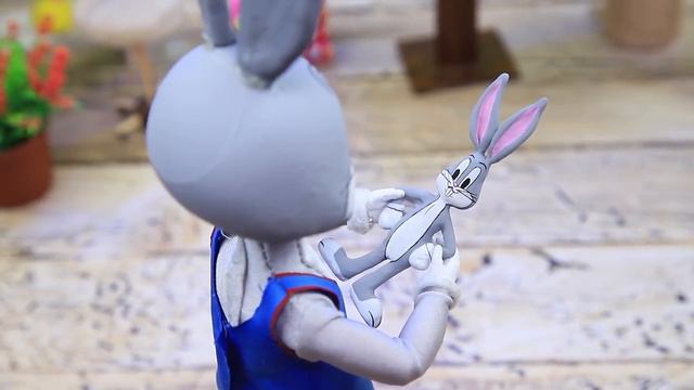 Space Jam / 10 Muñecas y Juguetes en Miniatura смотреть онлайн