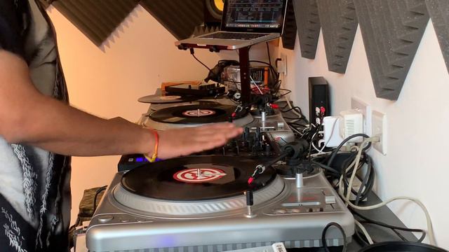 RedBull 3style 2019 Entry UK Funki J смотреть онлайн