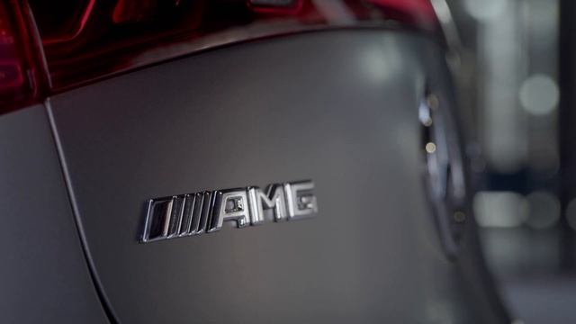 Mercedes-AMG EQS AMG 53 4MATIC+ смотреть онлайн