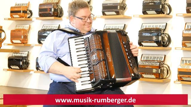 Akkordeon Beltuna Prestige IV 96 M - Holzimitation - bei Rumberger - gespielt von Bernhard Kohlhauf смотреть онлайн