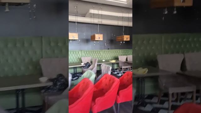 Зеленый диван смотреть онлайн