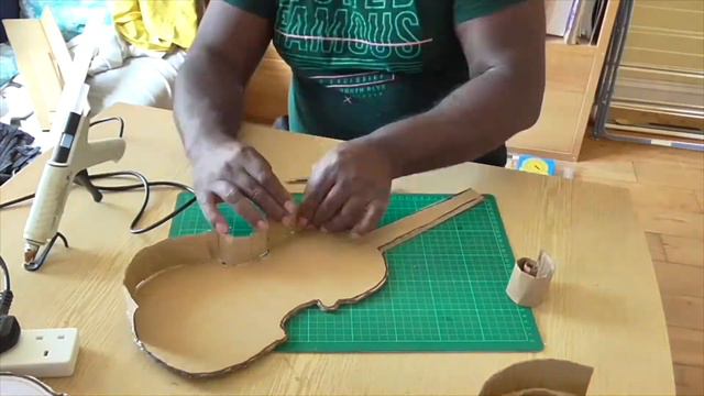 Simple #cardboardart #diymusic Violin смотреть онлайн