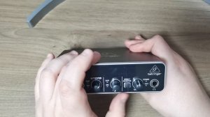 Обзор, распаковка и тест Behringer U-Phoria UMC22