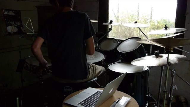 G. R. L. - Ugly Heart - Drum Cover смотреть онлайн