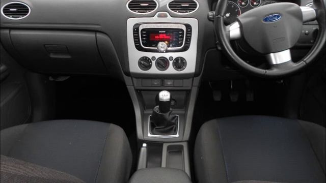 Ford Focus 1.6 Zetec Climate 5dr - Full Service History - Worcester смотреть онлайн