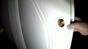 Все ПРОСТО ! Установка ручки-защелки ("кноба") на межкомнатные дверь.