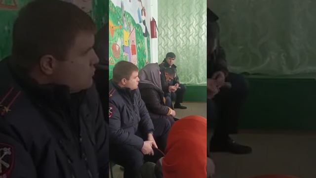 четвёртый день просим главы администрации города Кизляр прийти к нам и выслушать нас смотреть онлайн
