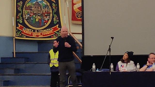 Matt Wrack speaks for the Fire Brigade union in Oxford on 22nd Jan 23 смотреть онлайн
