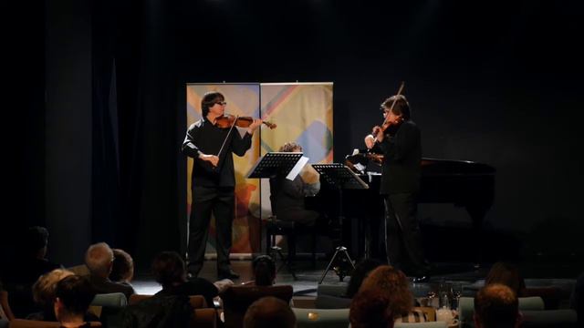 "Duelul viorilor: Stradivarius vs. Guarneri" 2015 смотреть онлайн