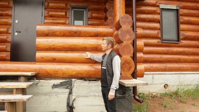 Шлифовка, покраска и герметизация деревянного дома.