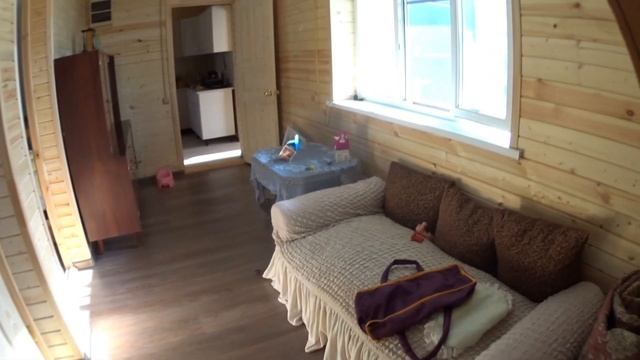 Начали ремонт в квартире ,живём неделю на даче ,обзор дома после переезда смотреть онлайн