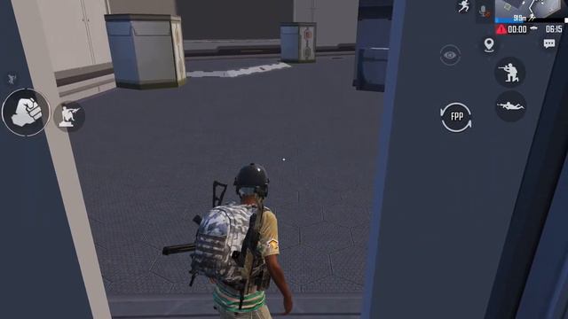 ЛЕТАЮЩИЕ ОСТРОВА И РОБОТЫ В PUBG MOBILE! БУДУЩАЯ ЭВО ЗОНА смотреть онлайн