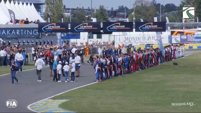 FIA Karting World Championship KZ / KZ2 / KZ2 Masters / Academy Trophy Sunday live stream смотреть онлайн
