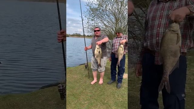Отличная рыбалка. Клев Больших Лещей. смотреть онлайн