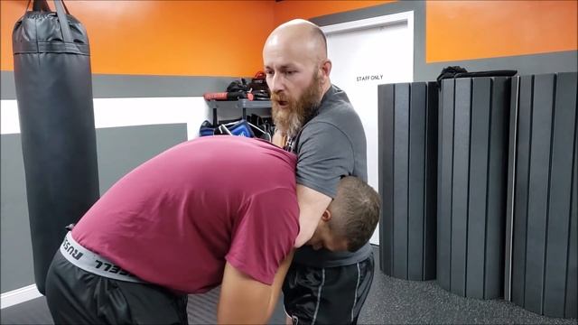 Defend Takedown Attempts and Counter with Knees or the Guillotine for MMA and Self Defense смотреть онлайн