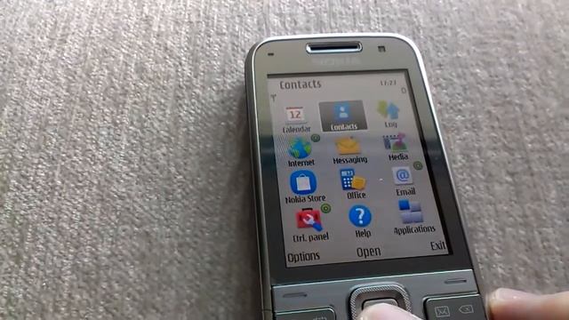 Nokia E52